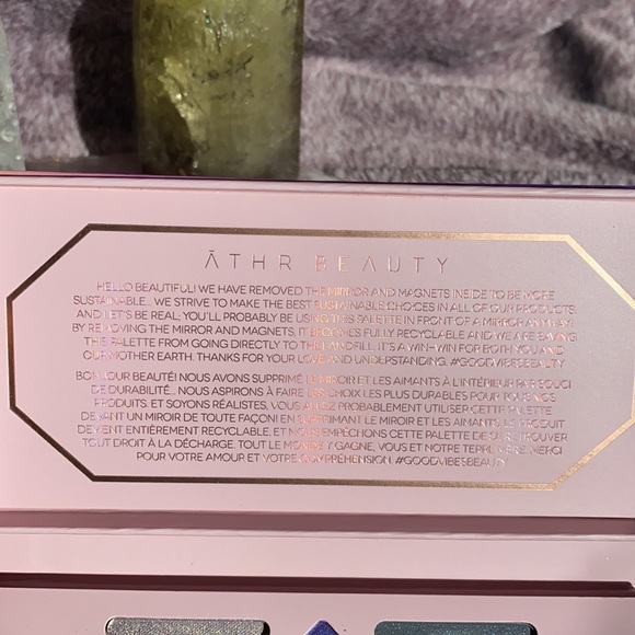 ATHR Beauty Eyeshadow Palette - Picture 3 of 4